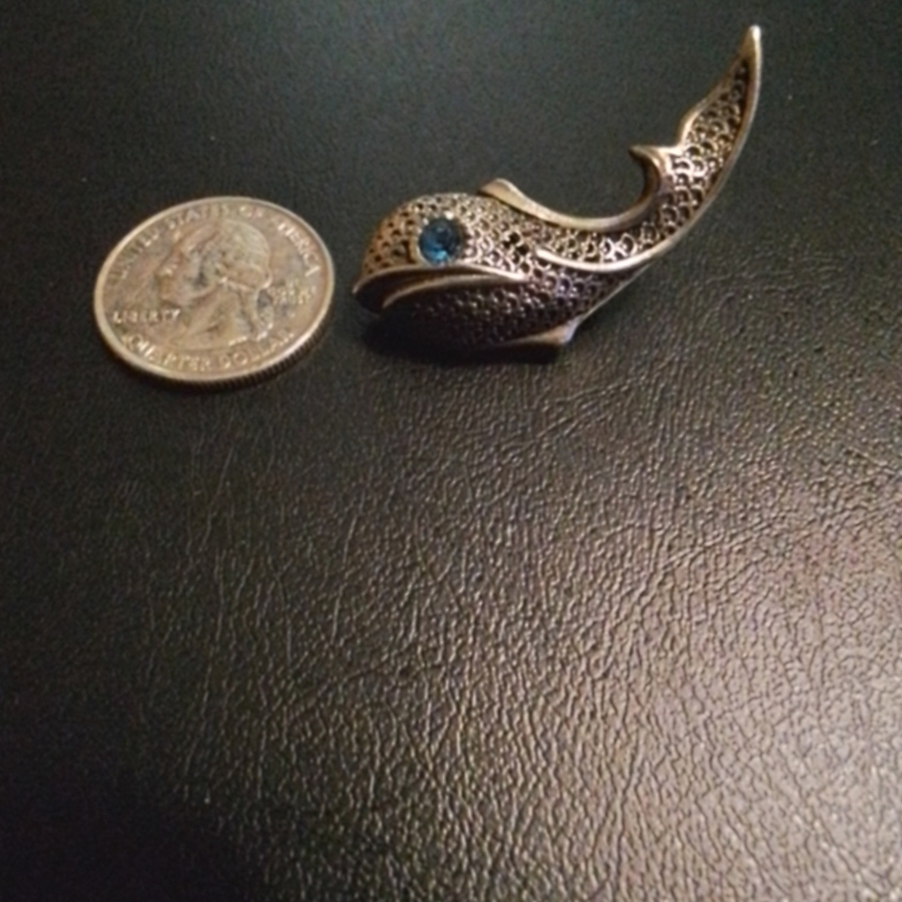 Silver Fish Brooch with Blue Gem - Picture 2 of 3